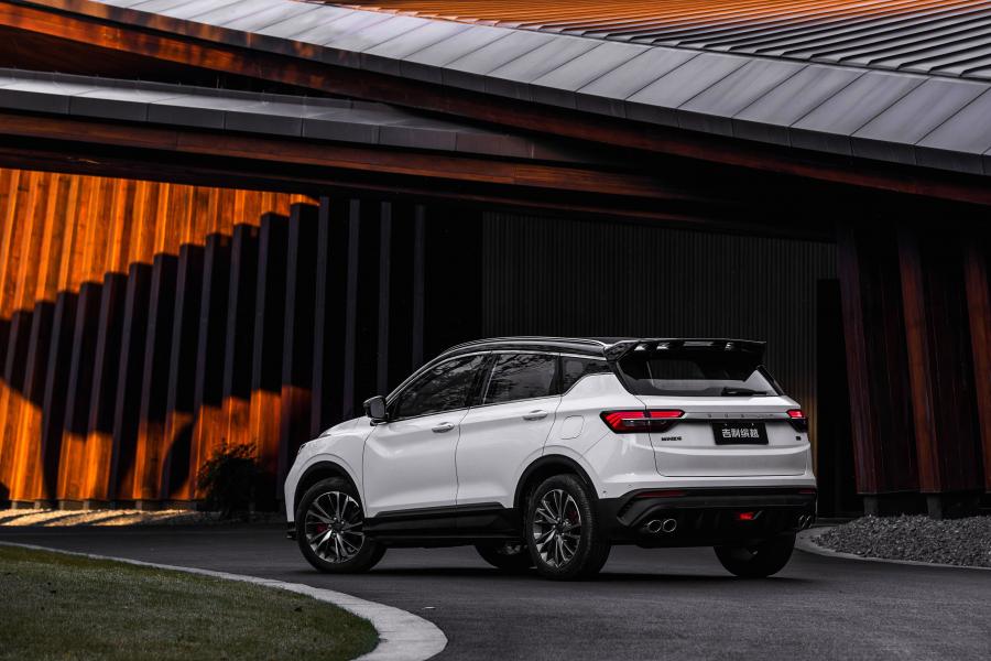  Geely Bin Yue Sport (SX11) 2018 года  (фото 4 из 40)